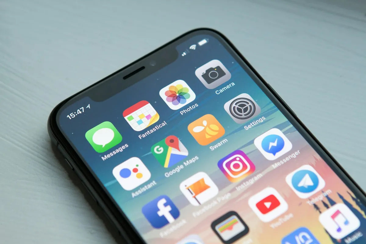 eSIM for travel: what it is and whether you need one