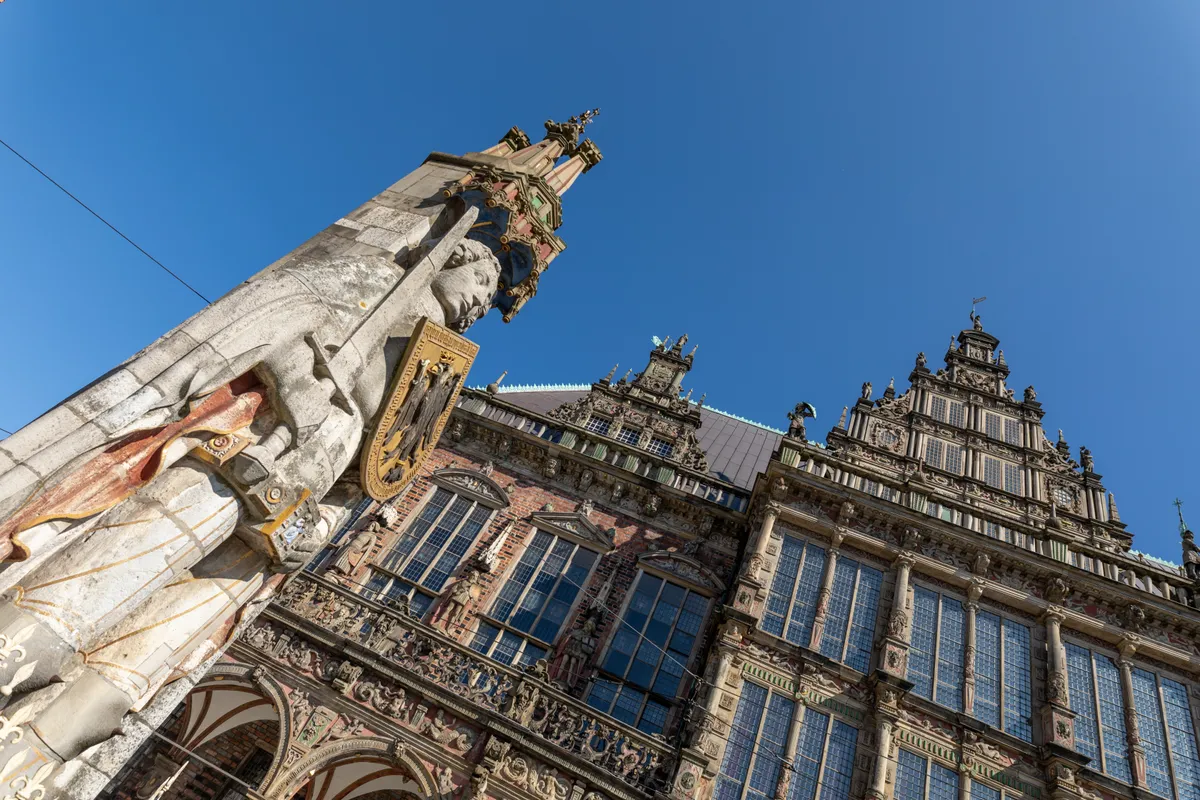 Feiertage Bremen 2026 — 10 Feiertage & beste Brückentage